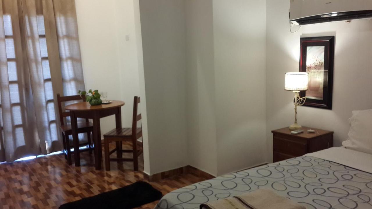 Casa Folks - Bed And Breakfast ปูแอร์โตอีกวาซู ภายนอก รูปภาพ