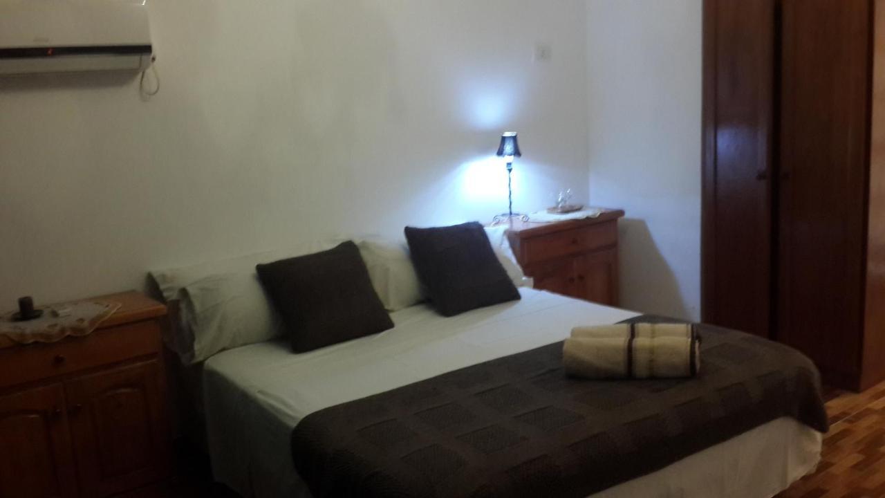 Casa Folks - Bed And Breakfast ปูแอร์โตอีกวาซู ภายนอก รูปภาพ